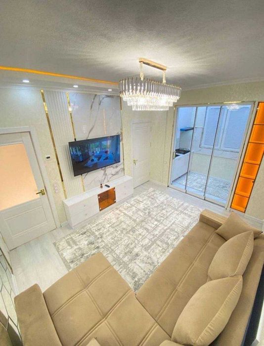 7-кварталда HI-TECH LUX квартира кизларга без маклера Новза метро якин