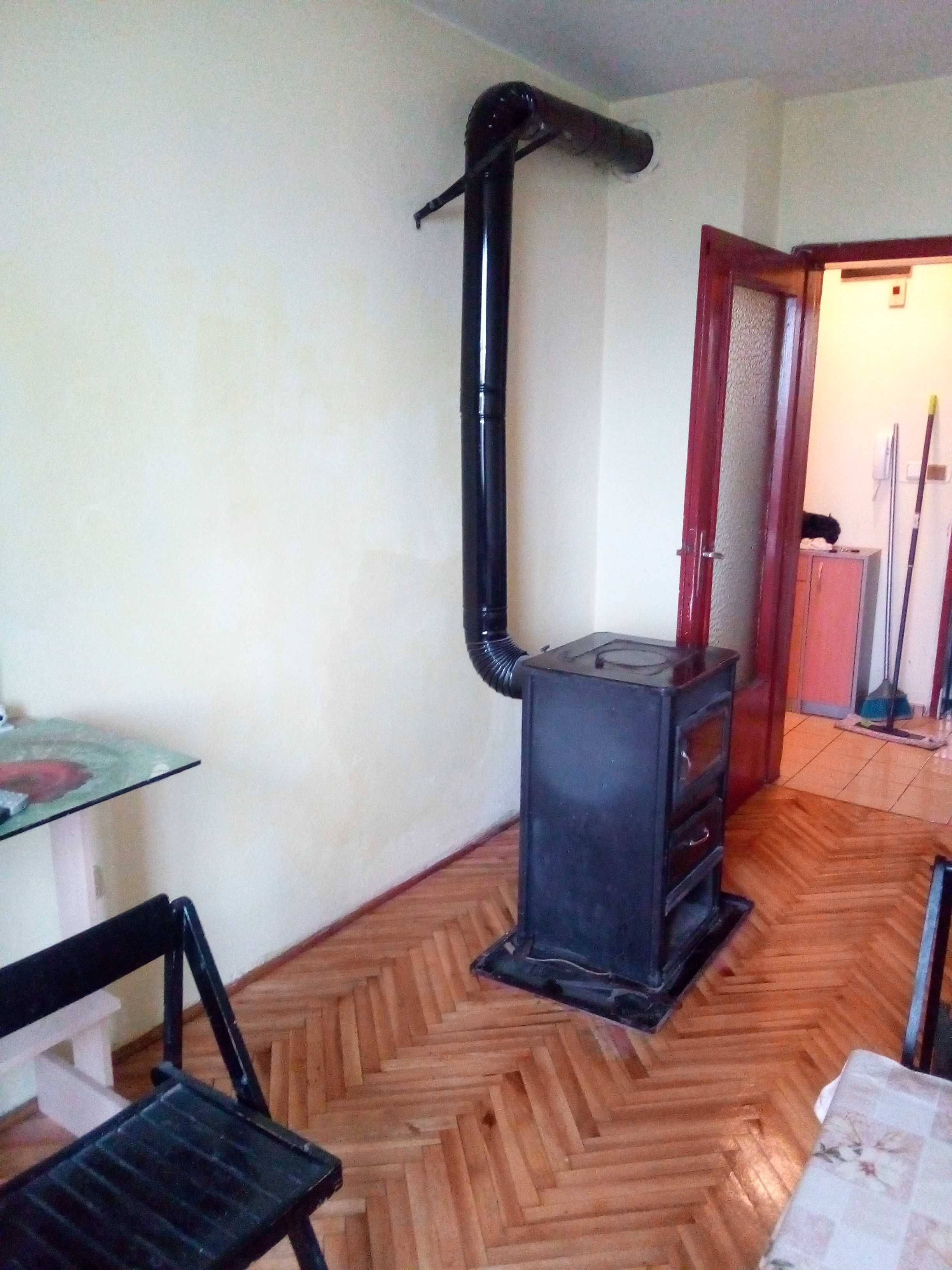 Давам под наем гарсонера на ул.Роза  36 А Варна