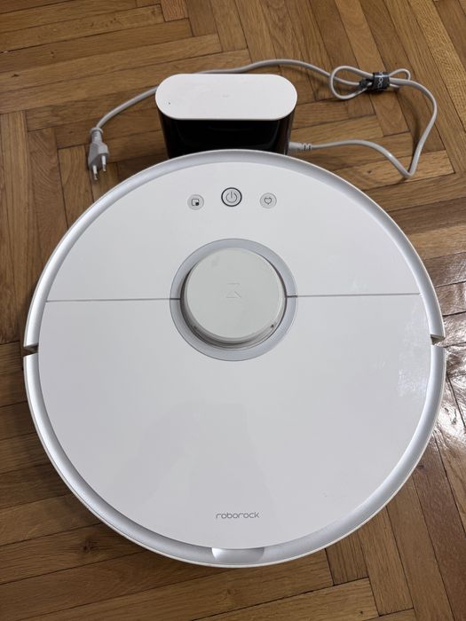 Aspirator robot Roborock S-502