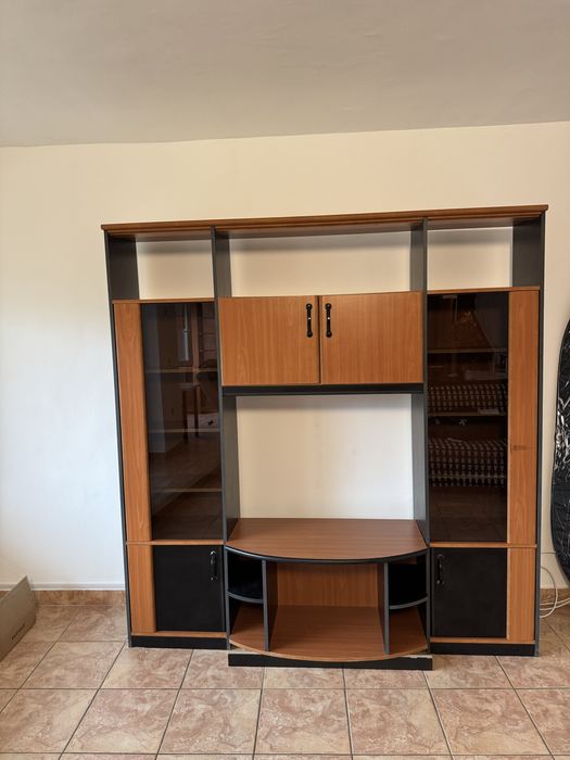 Vand Bibblioteca Living Televizor cu Rafturi si usi de sticla