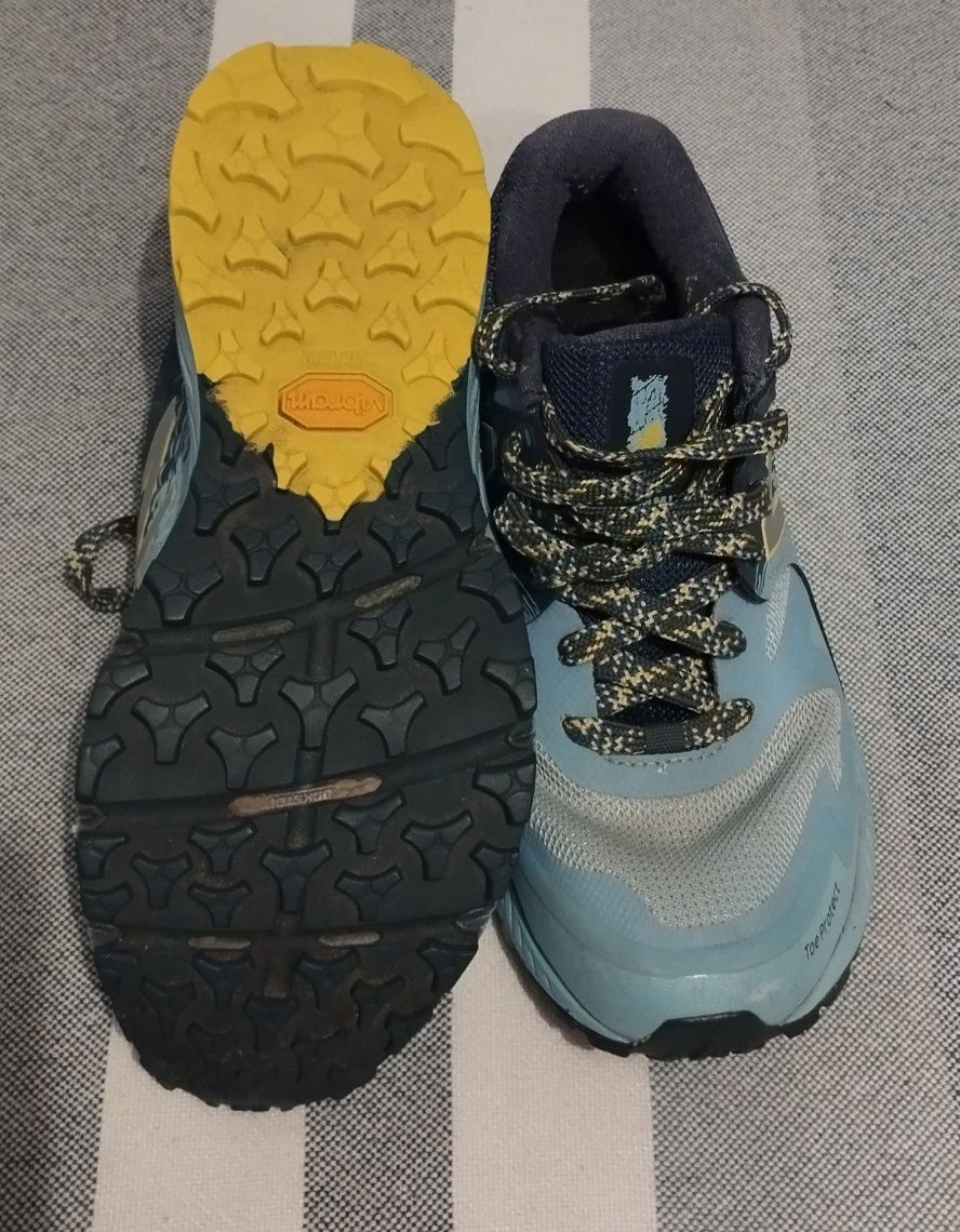 New Balance Summit Trail Running 39"