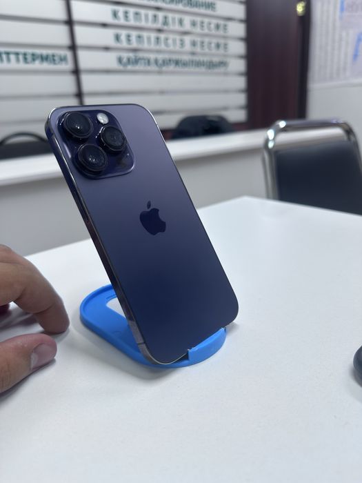 Продаю iPhone 14 Pro  отличное состояние