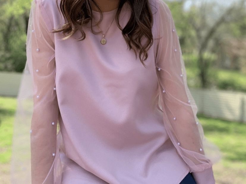 Розовая кофта/блузка