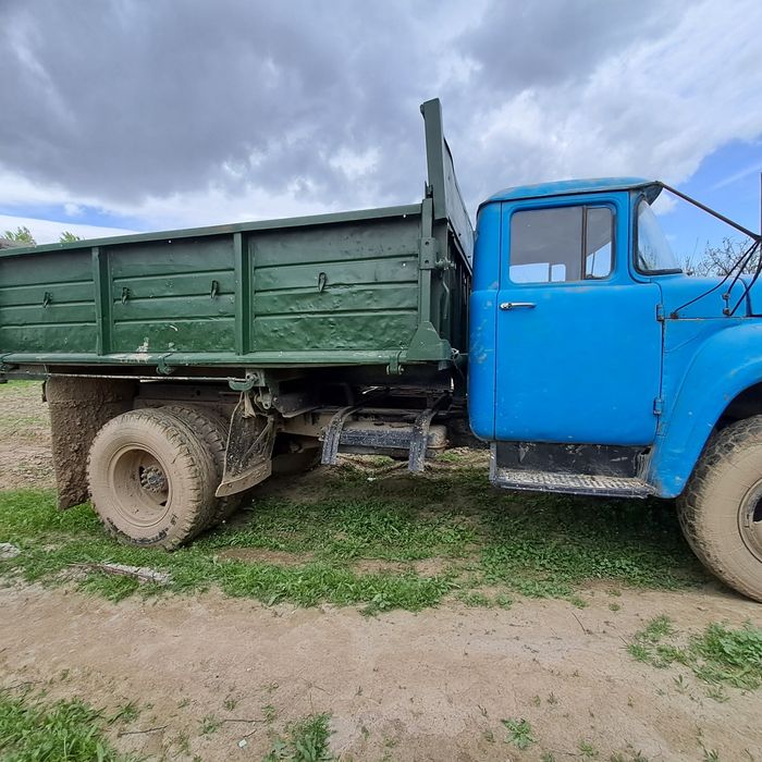 Зил сатылады самосвал селхоз жүріп тұр