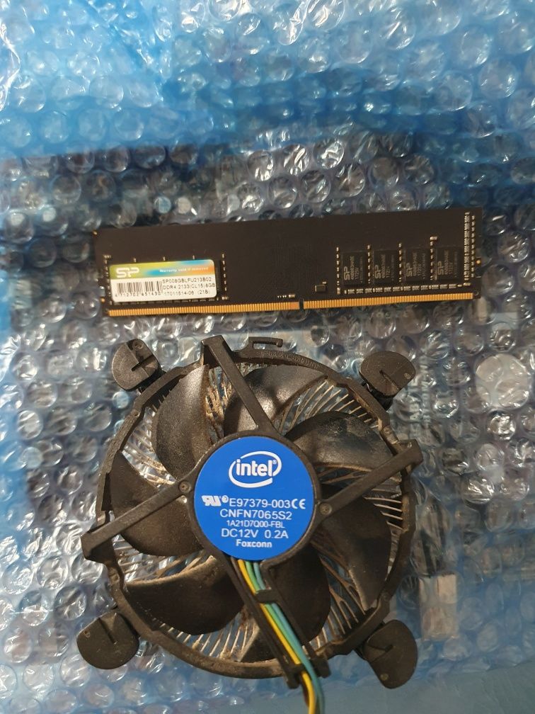 Gigabyte GA-B150M-HD3 дъно LGA1151, 8GB ram, cooler