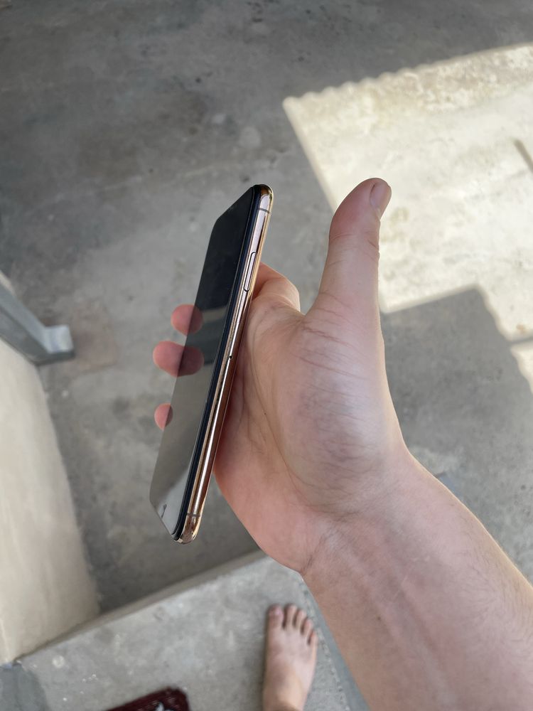 IPhone XS MAX.