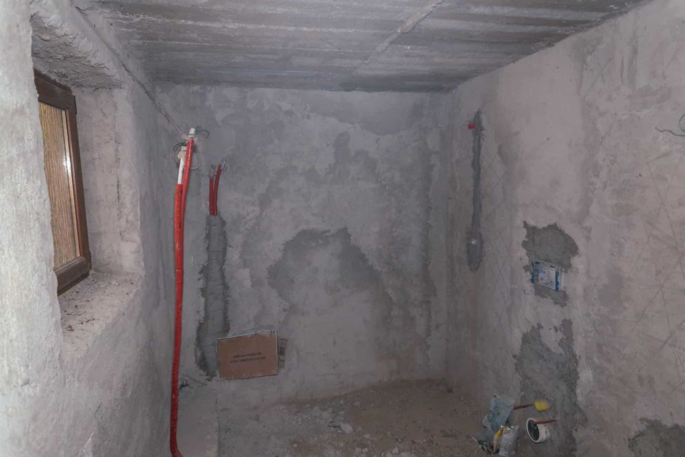 Casa cu etaj de vanzare in Osoi, Comarna