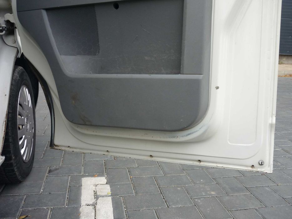 Vand Volkswagen T5 motor 1,9 bena reconditionata in totalitate de 3m