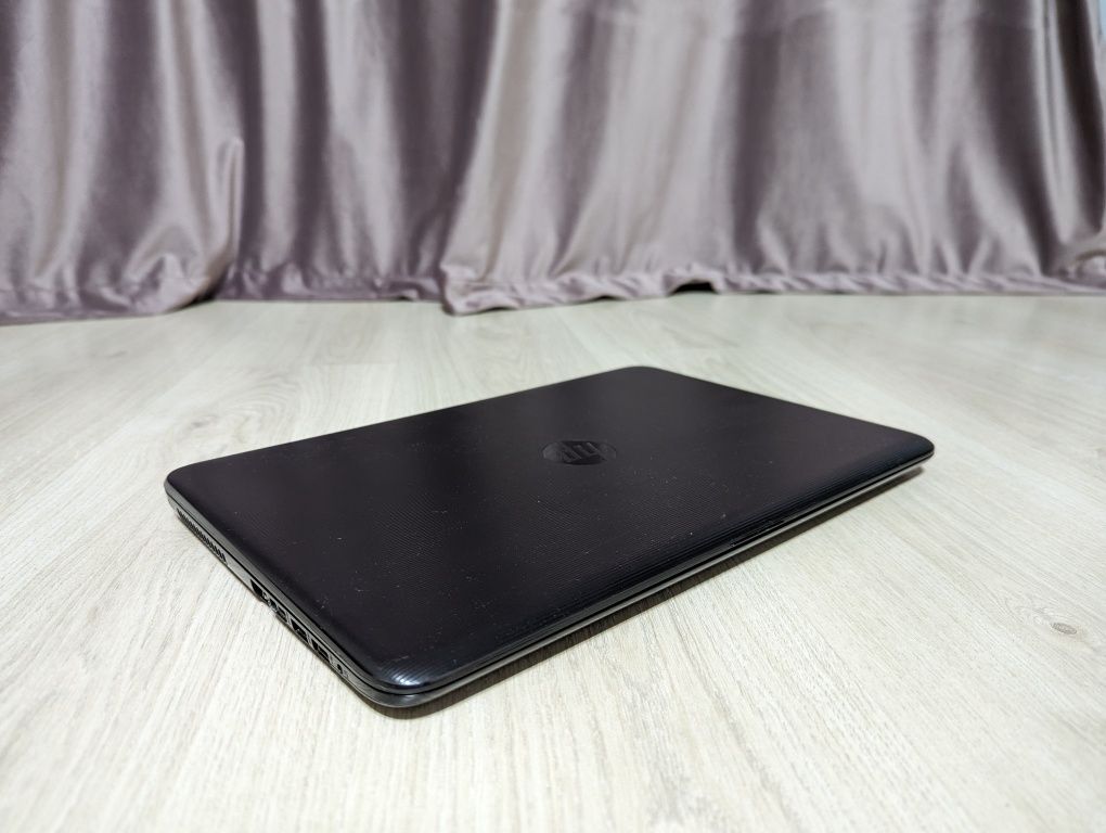 Ноутбук HP на Core i5-7200/8gb/1000gb