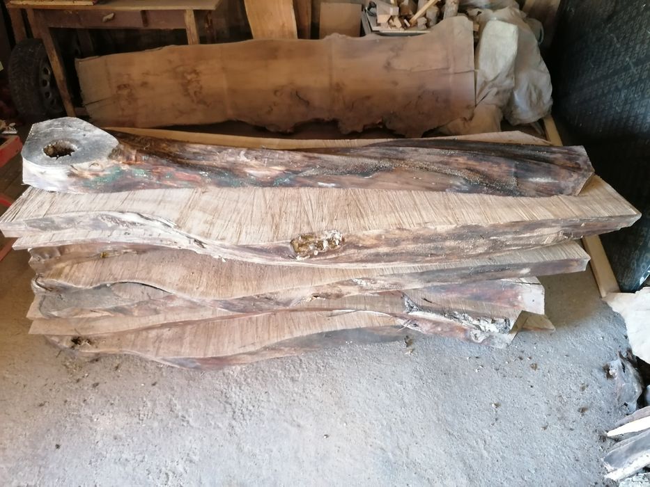 Бичене на трупи .