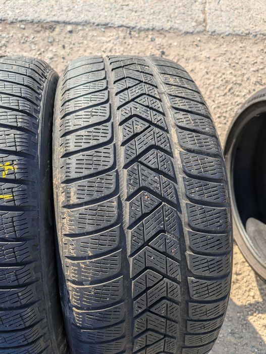 SET 2 Anvelope Iarna 255/50 R19 PIRELLI Scorpion Winter 107V - Runflat