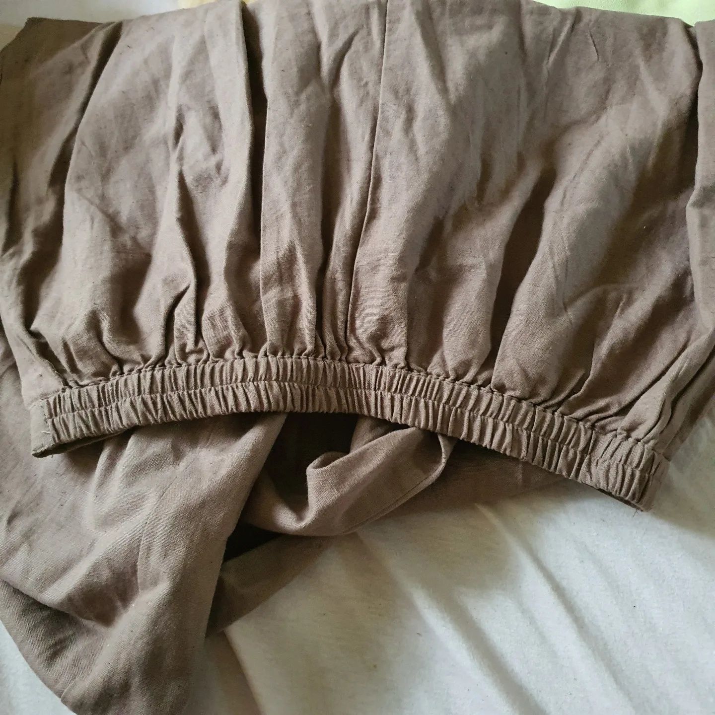 Pantaloni de in largi