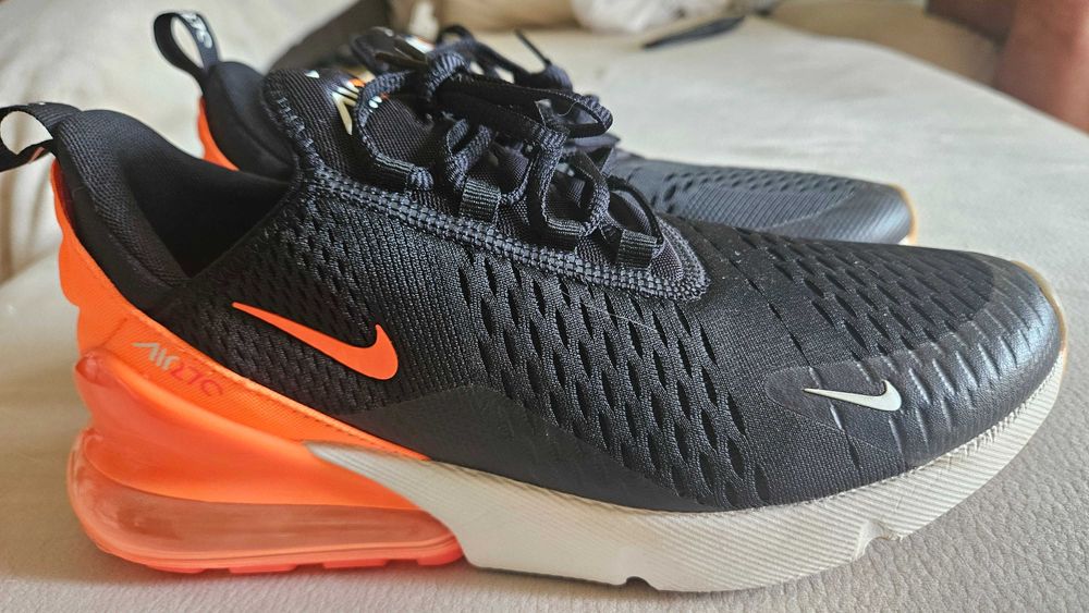 Маратонки NIKE AIR MAX  270 42,5 номер