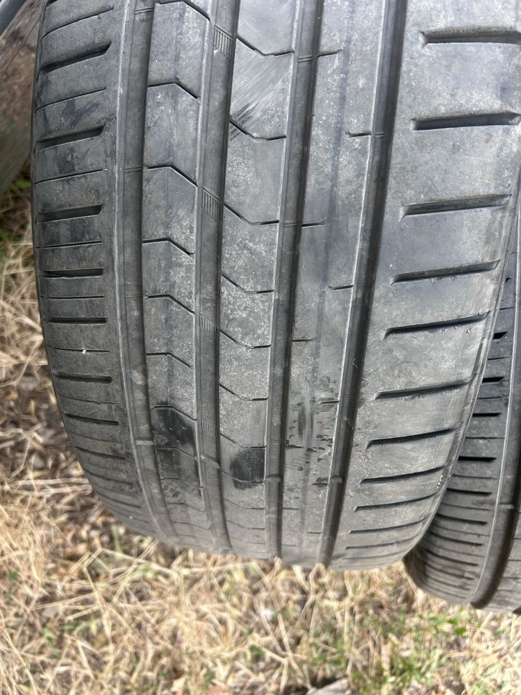 Летни гуми Vredestein  224/40/18