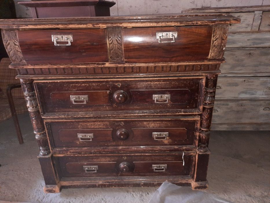 Продается антикварный комод