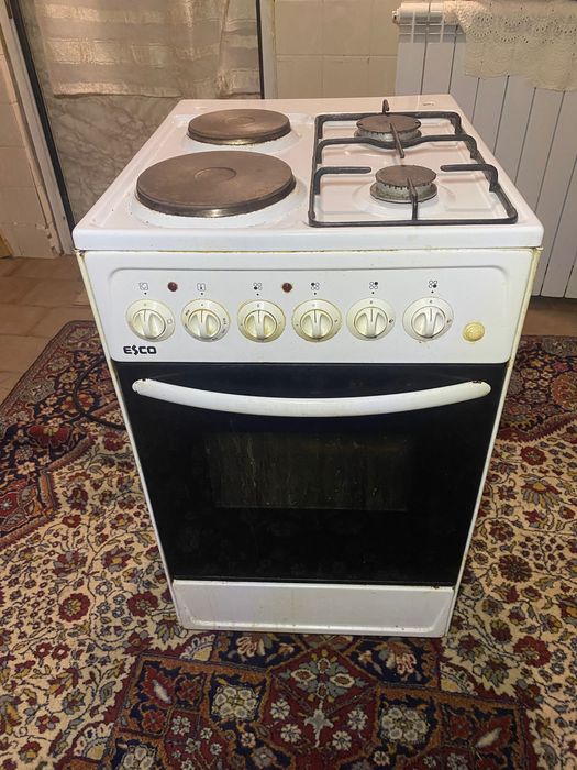 Продавам готварска печка