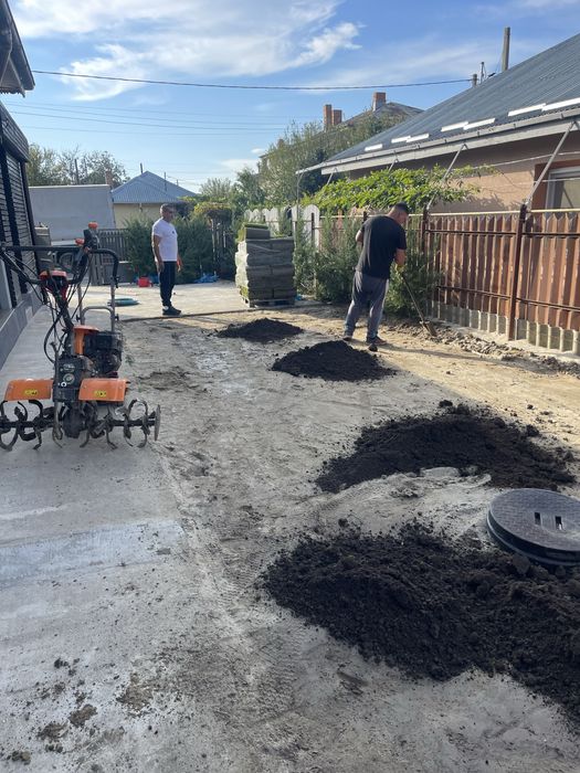 Gazon rulou și sistem de irigare