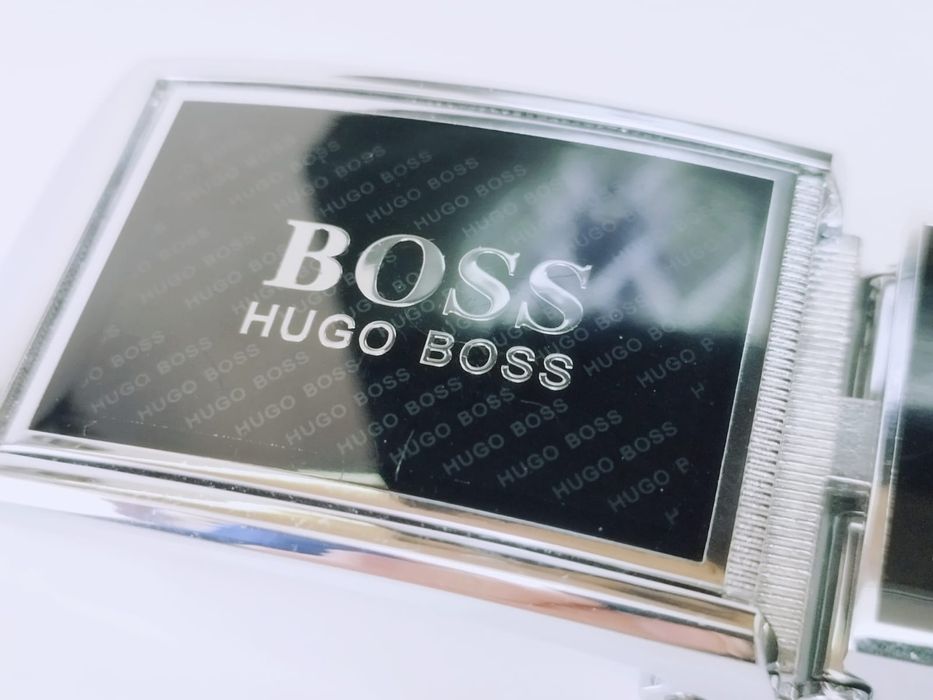 Veche catarama metalica Hugo Boss
