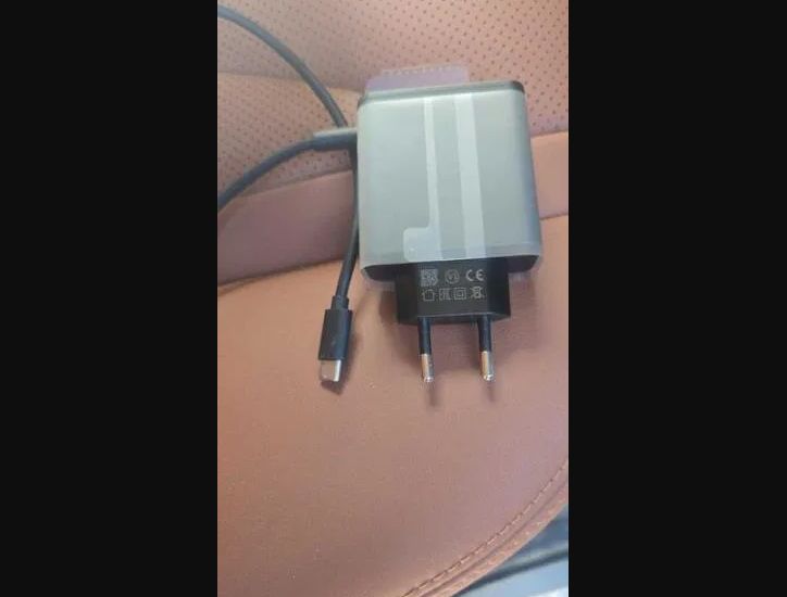 оригинальный родной блок питания, зарядка на Алису Type-c