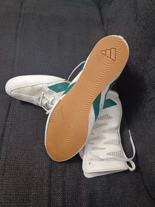 Боксови обувки Adidas Box Hog 4