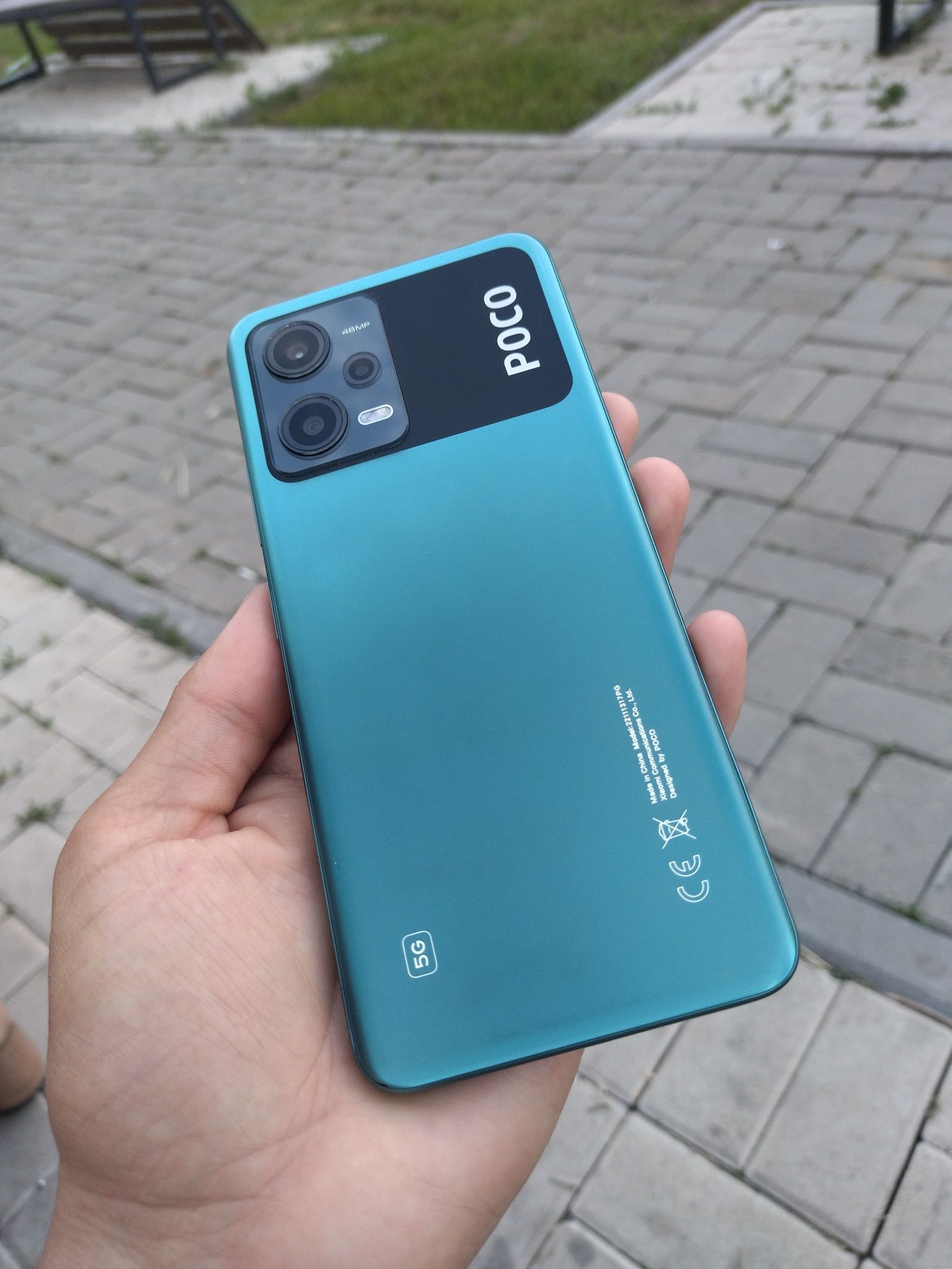 Продам POCO X5 5G