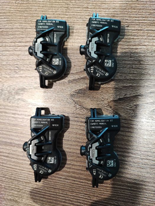 Датчици за налягането на гумите Mitsubishi