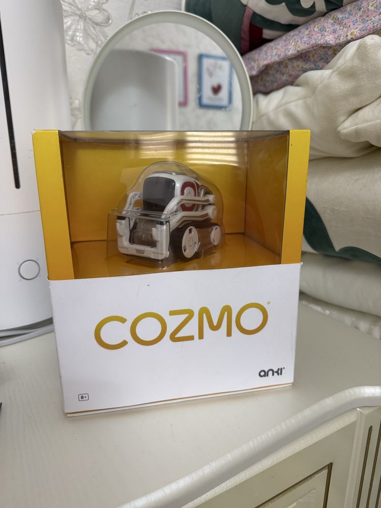Робот Anki Cozmo