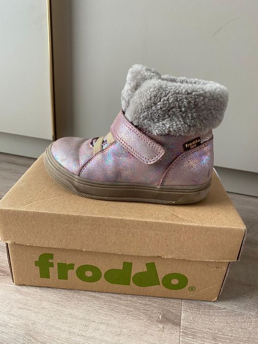 Ghete de iarna din piele impermeabile