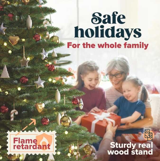 Brad artificial Pure Living, 90 cm, ramuri realiste, suport din lemn