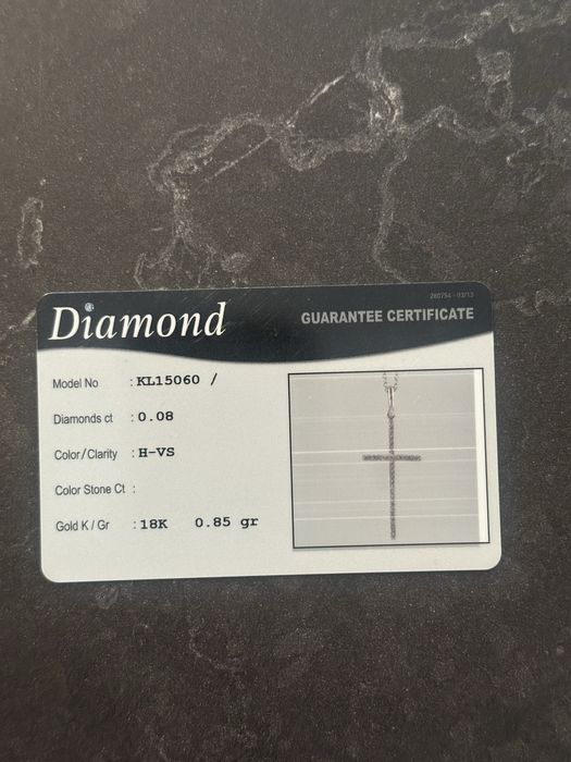 Cruciulita aur si diamante