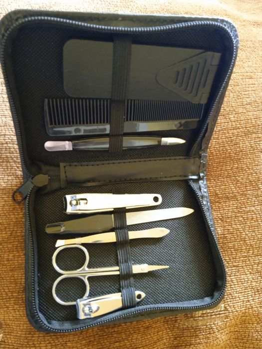 Trusa manichiura noua