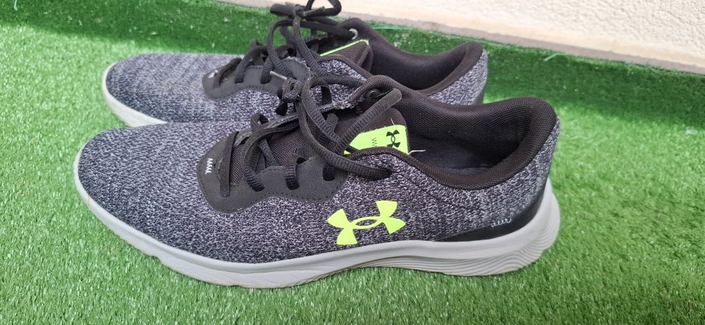 Adidasi Under Armour 43