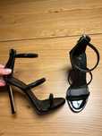 Обувки на висок ток Giuseppe Zanotti