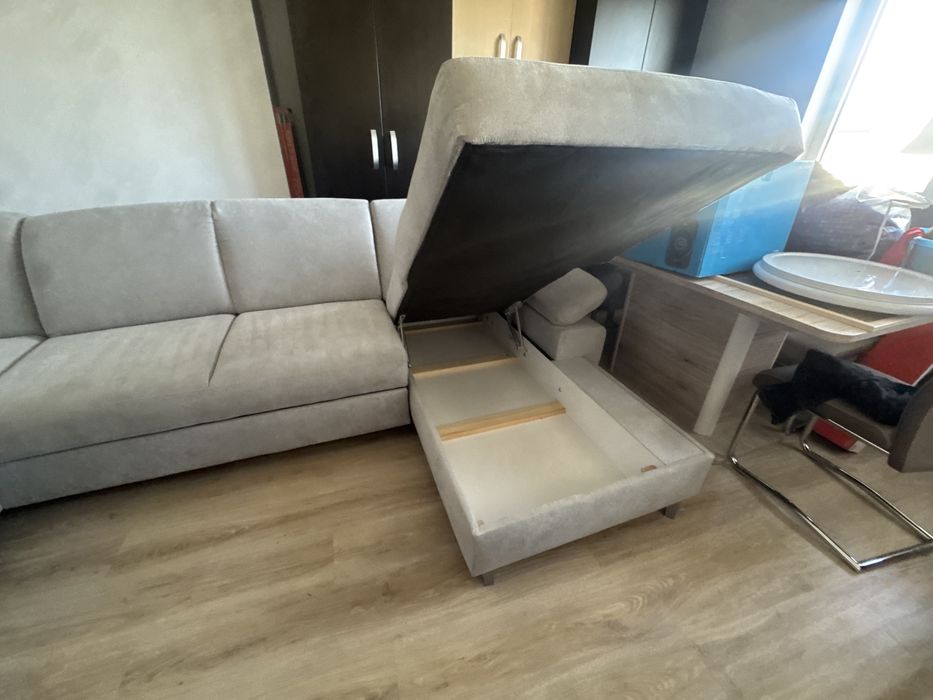 Canapea exstensibila