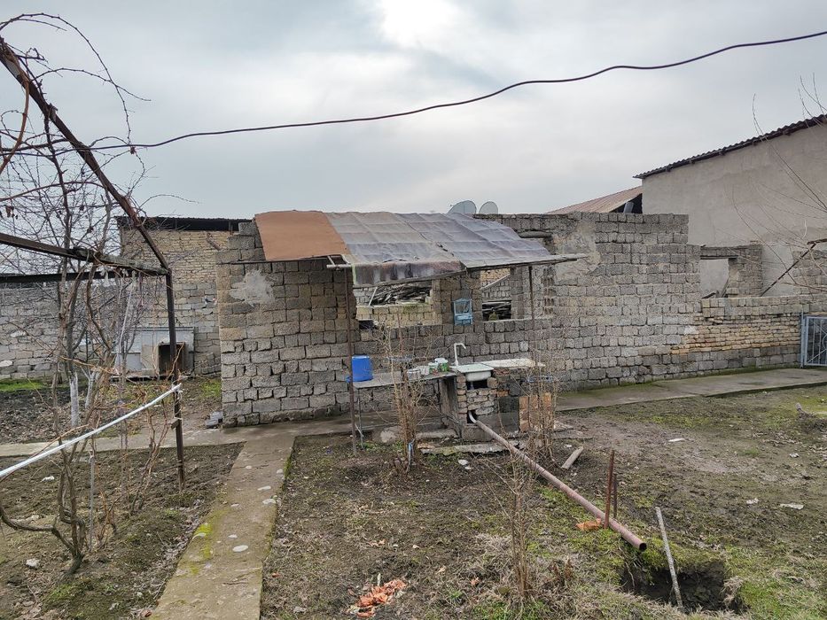 Дом участок на земле