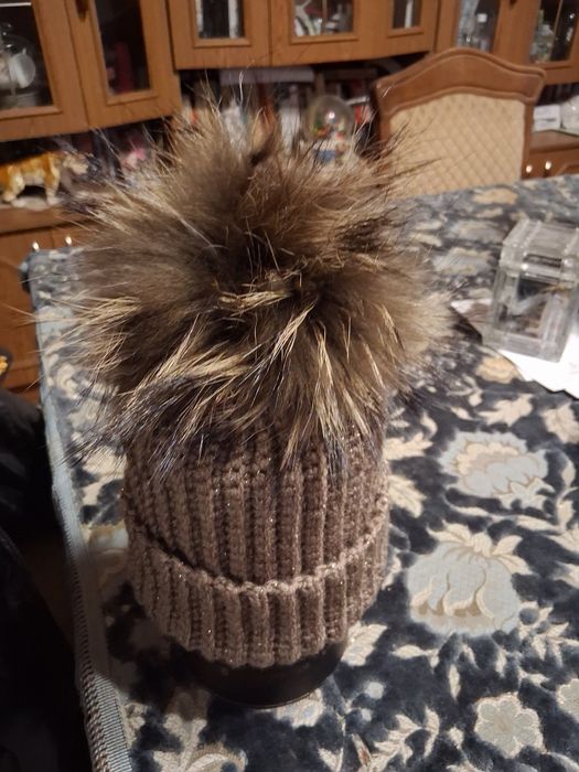 Căciuli de iarnă frumoase.