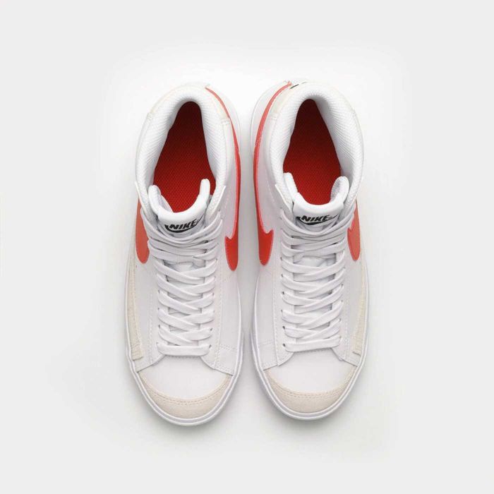 NIKE Blazer MID '77