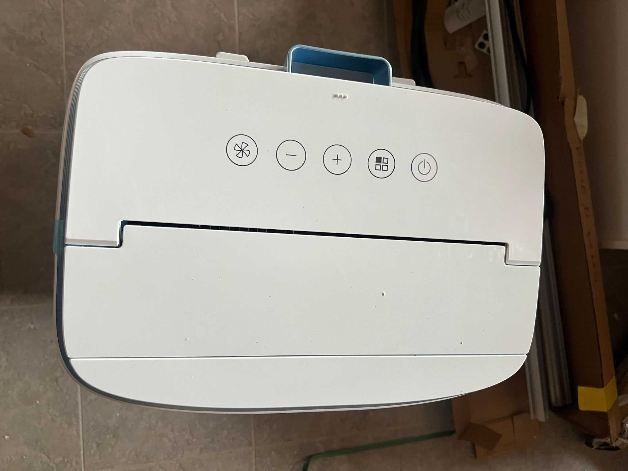 Мобилен Климатик с Компресор 9000 BTU 9ка Фреон Чисто Нови