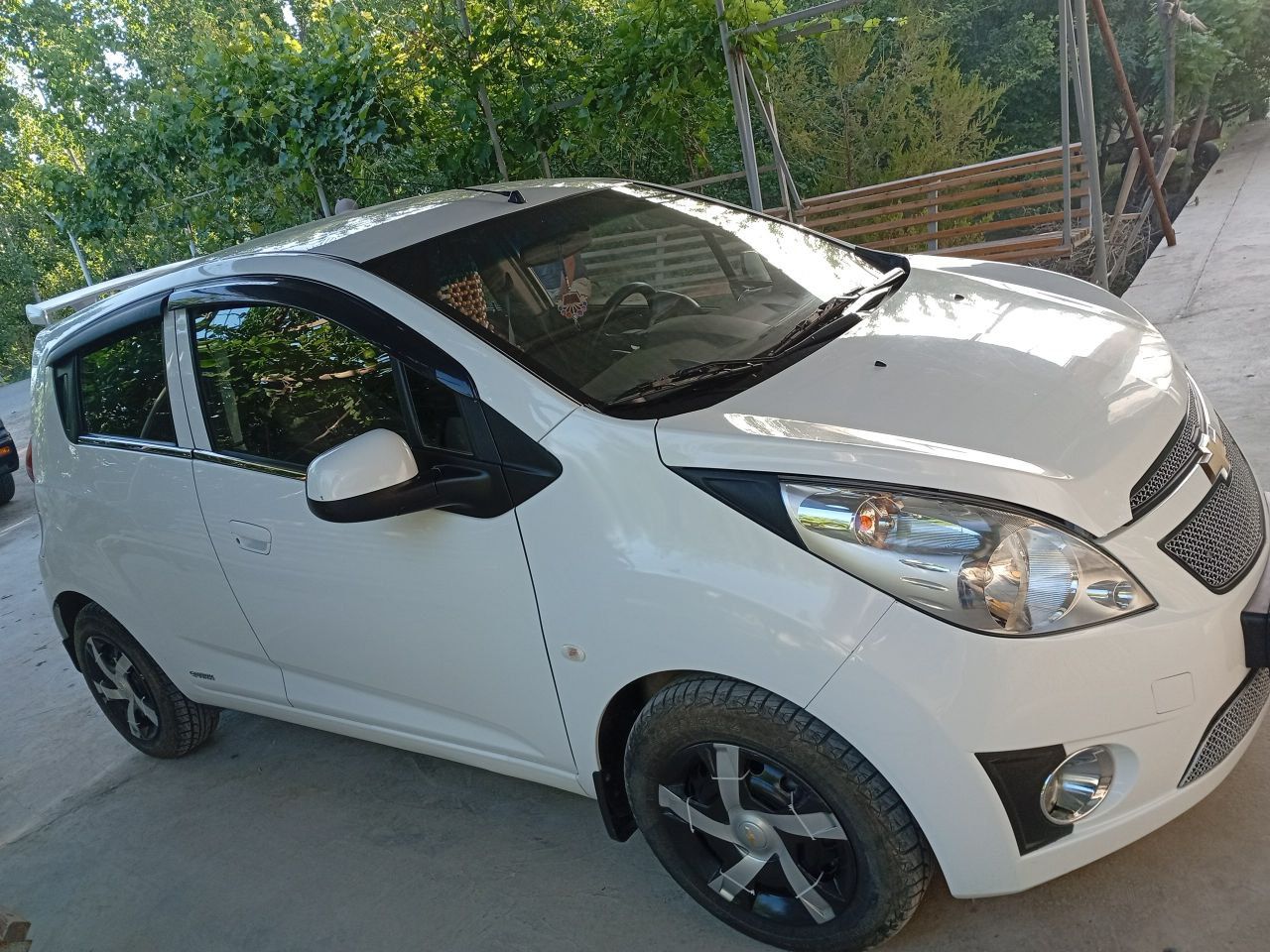 Chevrolet Spark sotiladi