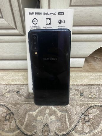SAMSUNG Galaxy A7 64 ГБ. 2018.