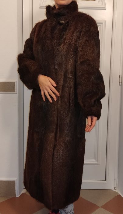 Haina blana naturala nutrie