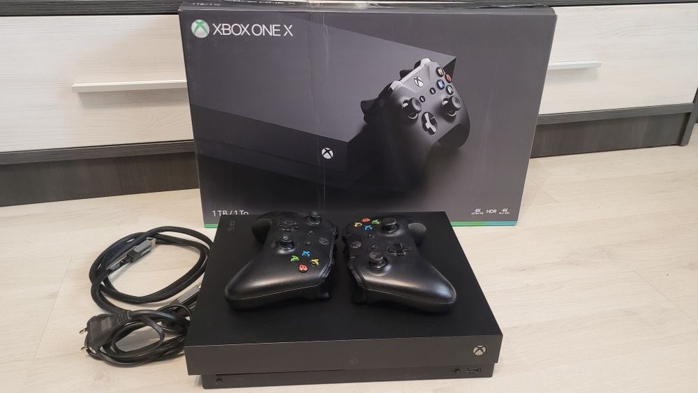 Xbox One X + Elite Series 2