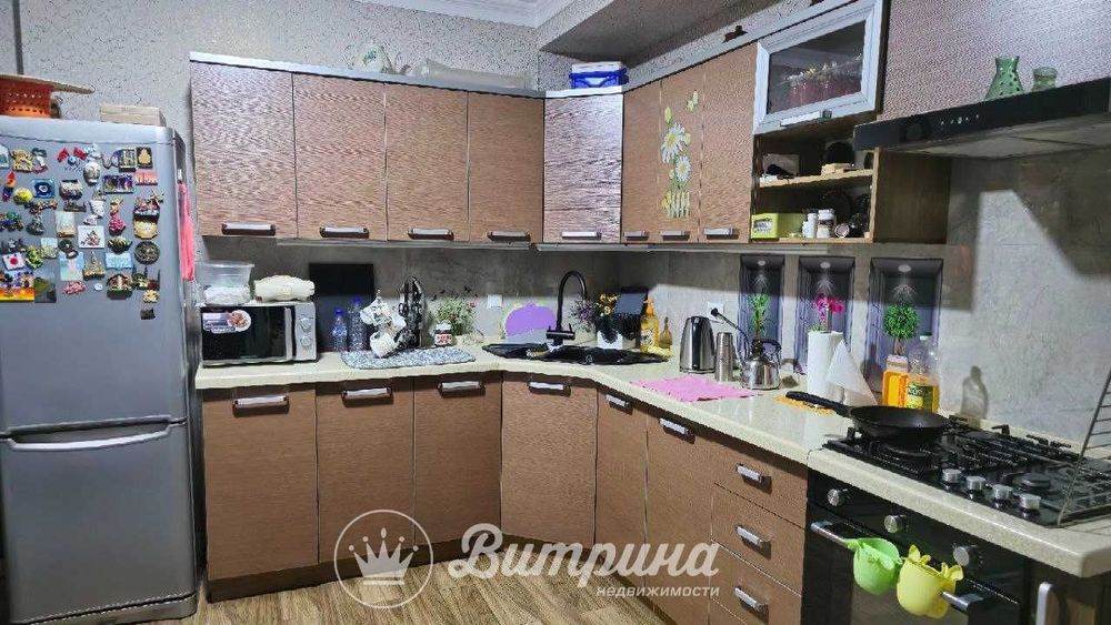 Продаётся 3-комнатная квартира