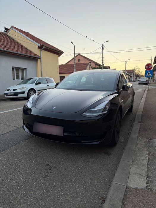 Tesla Model 3 Tesla Model 3 Standard Plus