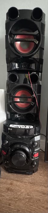 Музыкальный центр LG