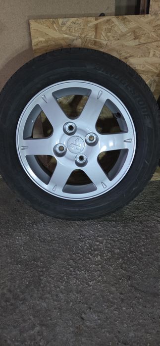 MITSUBISHI Джанти със летни гуми  195/60/15 6J ET46 4×115 ЦО64