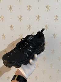 Nike AIR VAPORMAX PLUS - Sneakers low