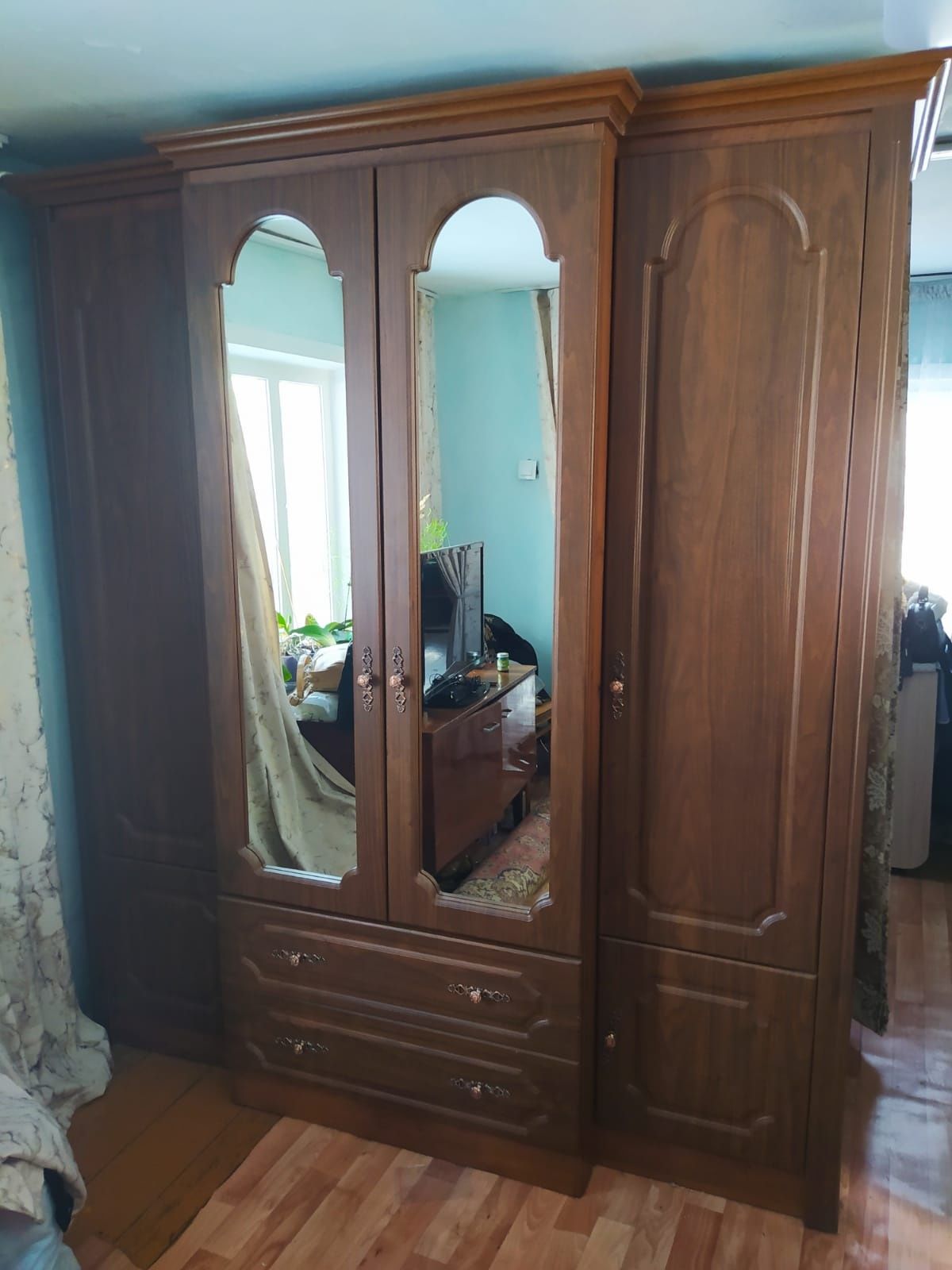 Шкаф прямой 210х170х60