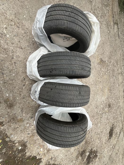 Летни Гуми Michelin 215/55/17