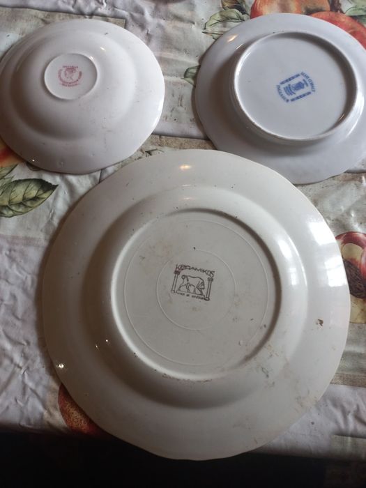 Старинни чинии п